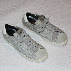 P448 John Silver Metallic Glitter Leopard Print Low Top Sneakers